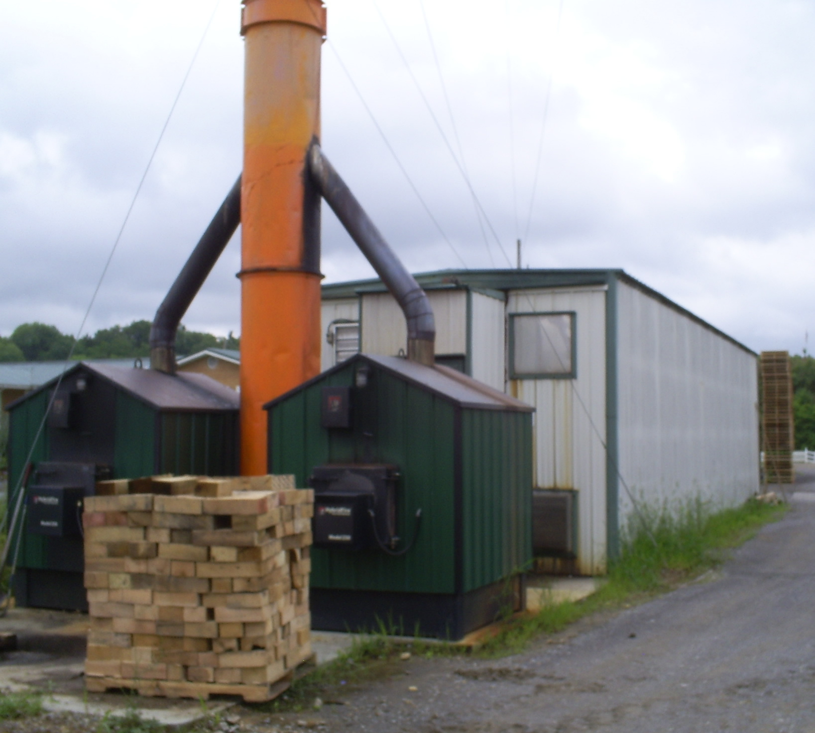 Greeneville Wood and Pallet