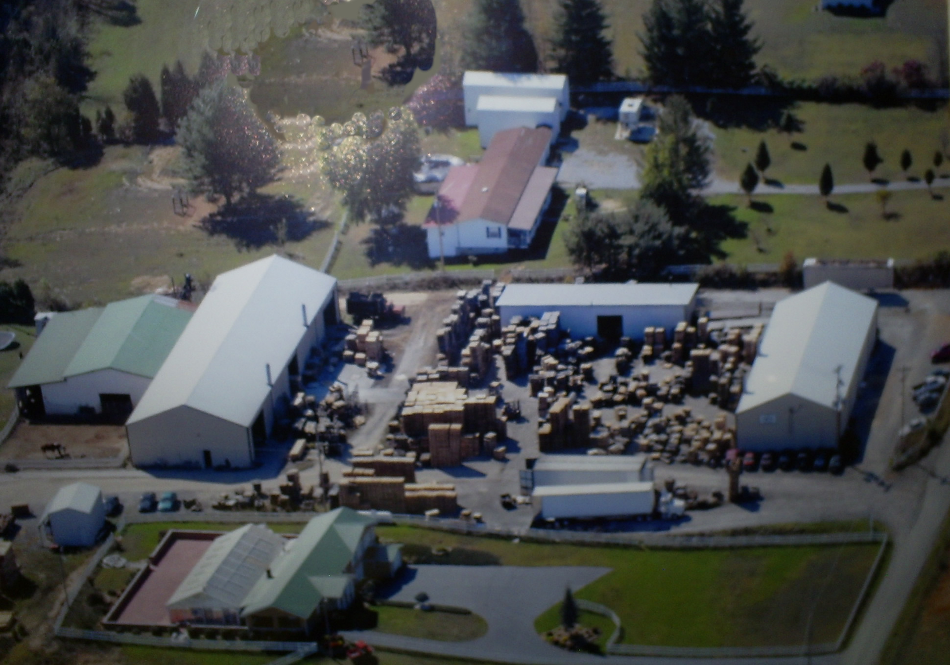 Greeneville Wood and Pallet